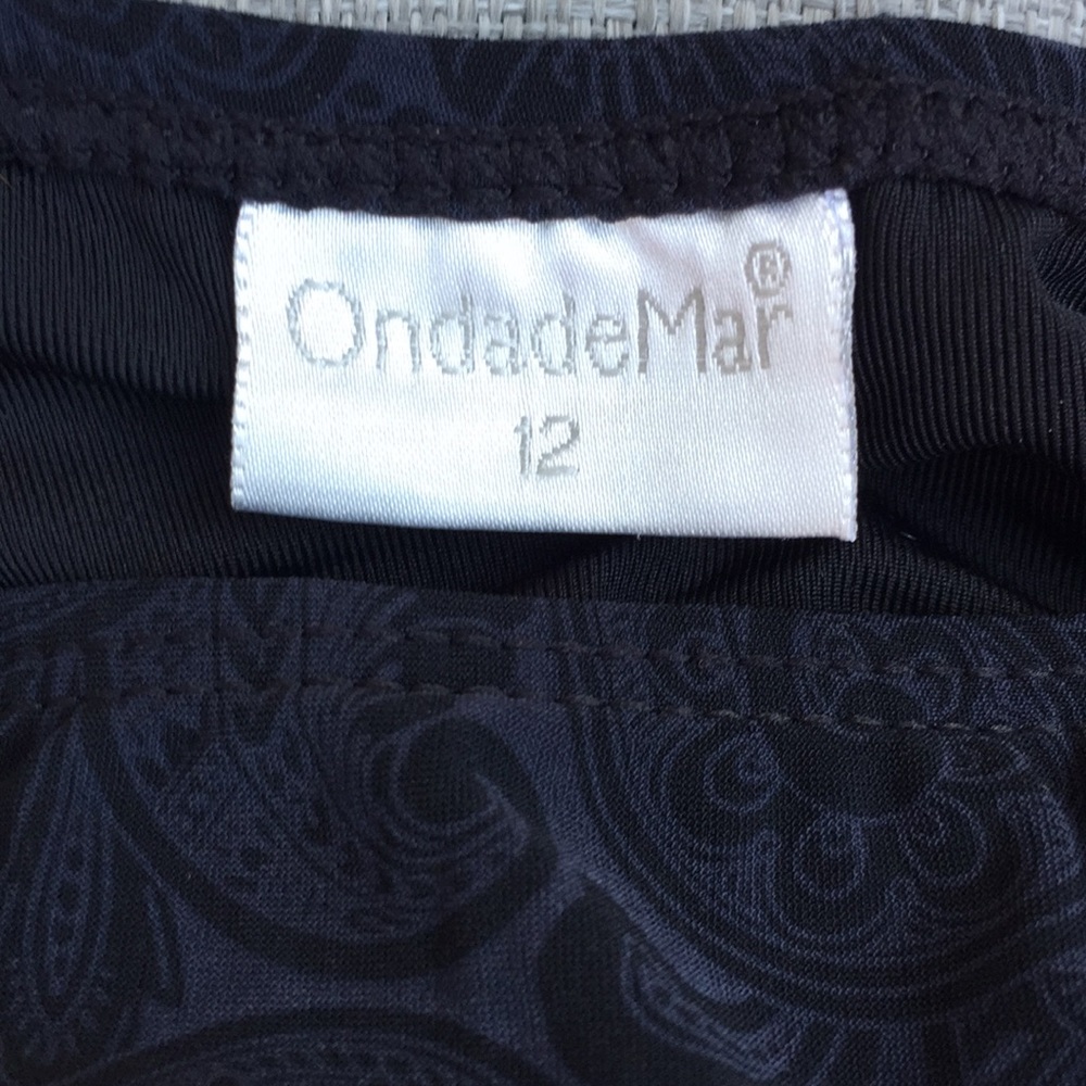 Bikini Set - Picture 4 of 5